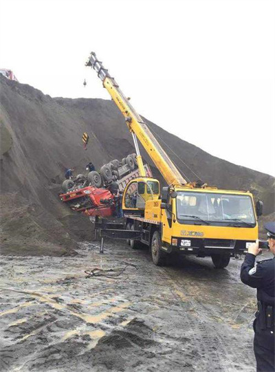 彭泽上犹道路救援